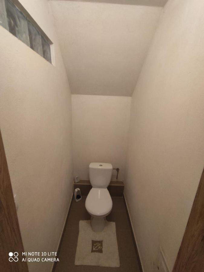 Apartman Lucky 5 Izbovy Rodinny Dom Zewnętrze zdjęcie