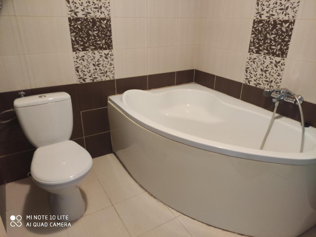 Apartman Lucky 5 Izbovy Rodinny Dom Zewnętrze zdjęcie