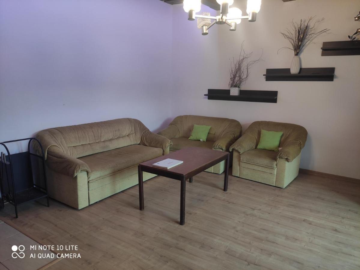 Apartman Lucky 5 Izbovy Rodinny Dom Zewnętrze zdjęcie